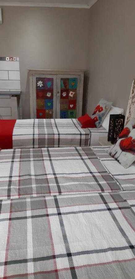 French Linen Guesthouse Bloemhof Bagian luar foto